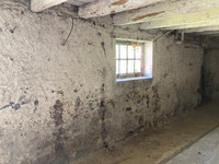 Grange à vendre à Clavé, Deux-Sèvres - 19 000 € - photo 4
