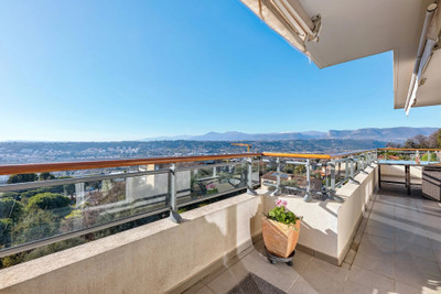 French property for sale in Nice, Alpes-Maritimes - €575,000 - photo 8