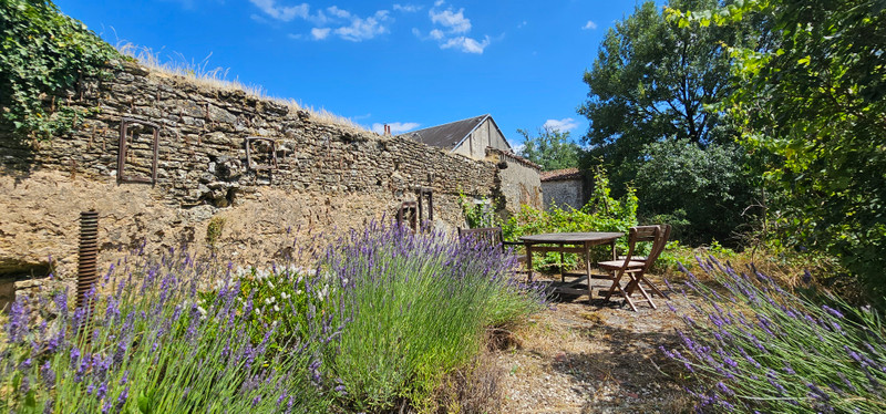 French property for sale in Bourneau, Vendée - €141,700 - photo 9