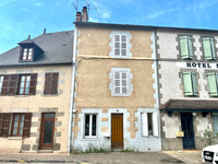 Maison à vendre à Fursac, Creuse - 66 000 € - photo 1