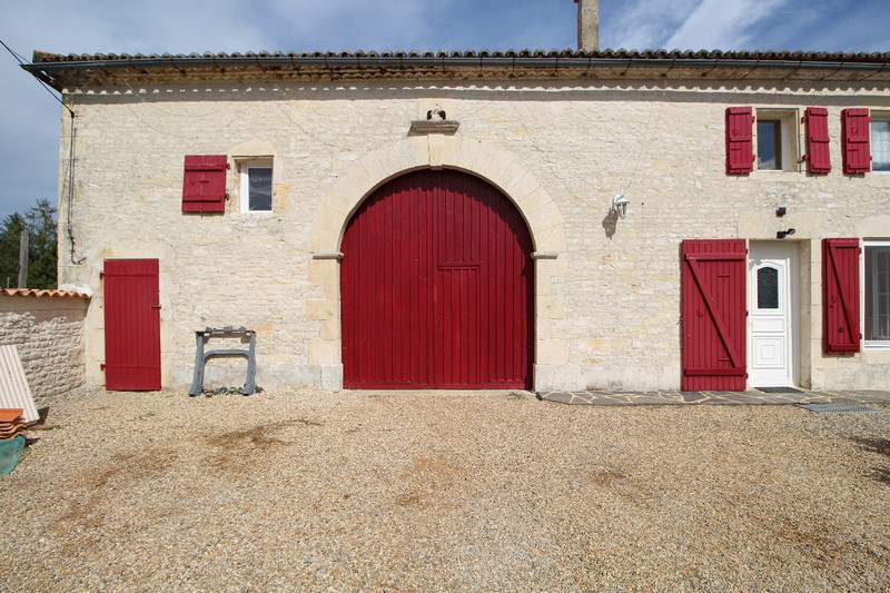 French property for sale in Romazières, Charente-Maritime - €212,500 - photo 10