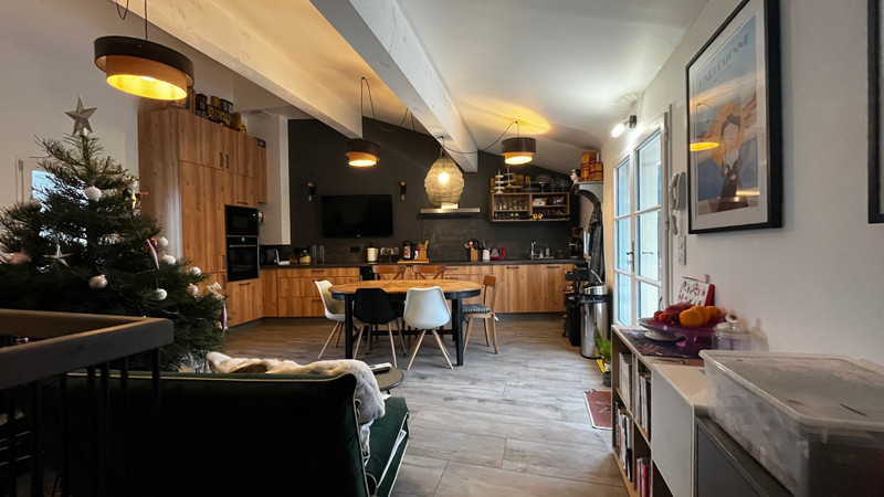 French property for sale in Arles, Bouches-du-Rhône - €483,000 - photo 1