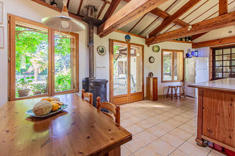 French property for sale in Prayssac, Lot - €279,000 - photo 3