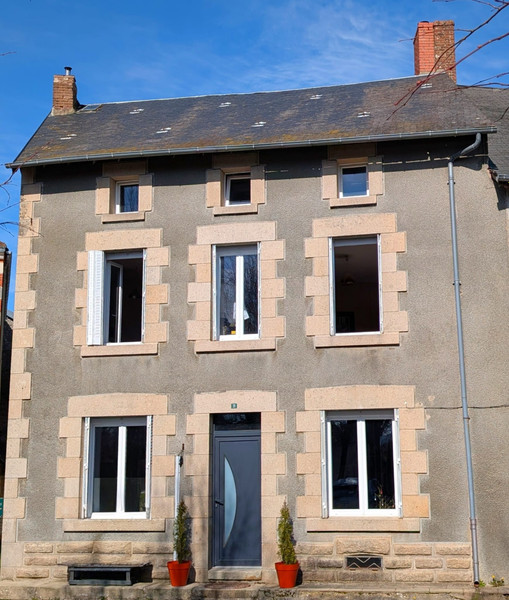Propriété à vendre à Saint-Dizier-Masbaraud, Creuse - 130 800 €