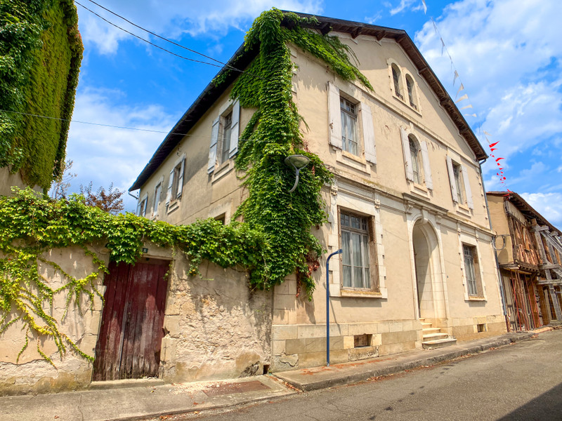 French property for sale in Gabarret, Landes - €369,000 - photo 13