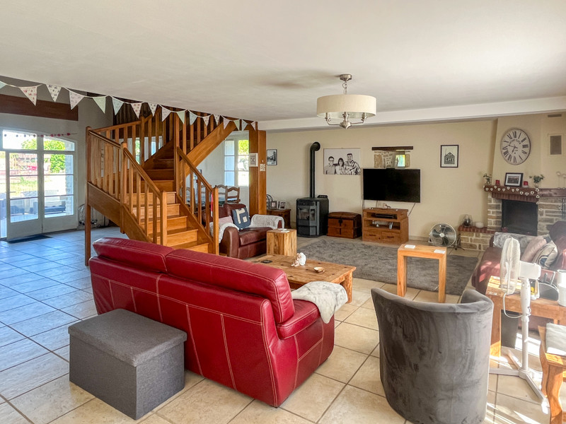 French property for sale in Mauprévoir, Vienne - €235,400 - photo 4