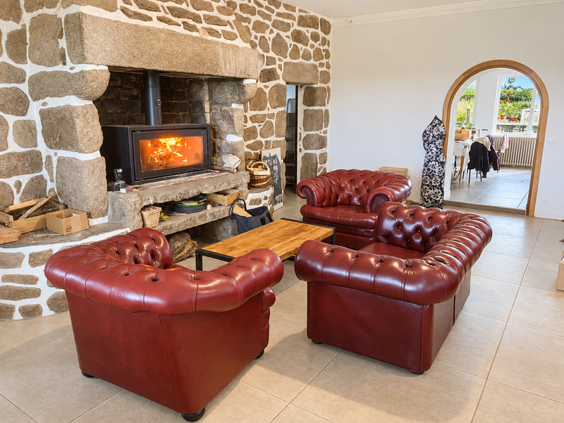 French property for sale in Saint-Nicodème, Côtes-d'Armor - €333,000 - photo 1