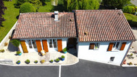 Maison à vendre à Montmoreau, Charente - 238.500 € - photo 2