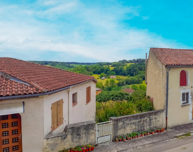 French property for sale in Sos, Lot-et-Garonne - €179,000 - photo 9