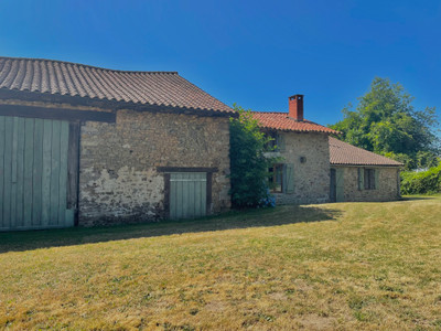 French property for sale in Chéronnac, Haute-Vienne - €369,500 - photo 3