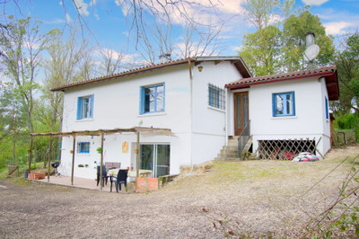 Maison à vendre à Varès, Lot-et-Garonne, Aquitaine, avec Leggett Immobilier