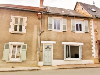 Maison à vendre à Saint-Germain-les-Belles, Haute-Vienne, Limousin, avec Leggett Immobilier