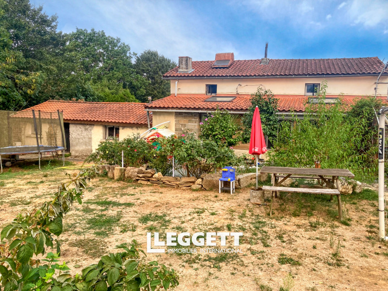 Maison 8 pièce(s), LE BUSSEAU
