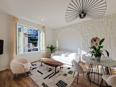 French property for sale in Nice, Alpes-Maritimes - €406,500 - photo 1