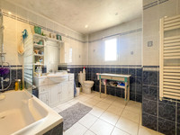 Maison à vendre à Fayence, Var - 690.000 € - photo 8