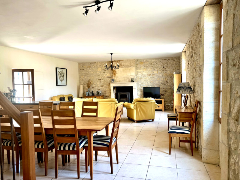 French property for sale in Saint-Germain-du-Seudre, Charente-Maritime - €235,400 - photo 10