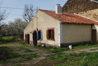 Well for sale in Val-d'Oire-et-Gartempe Haute-Vienne Limousin