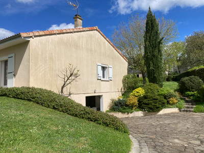 French property for sale in L'Isle-Jourdain, Vienne - €200,935 - photo 8