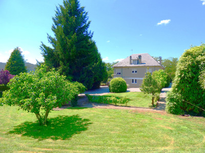 Maison à vendre à Argentat-sur-Dordogne, Corrèze, Limousin, avec Leggett Immobilier