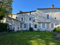 Maison à vendre à Thiviers, Dordogne - 280.000 € - photo 1