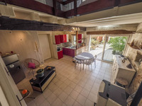 Maison à vendre à Gond-Pontouvre, Charente - 239.000 € - photo 9
