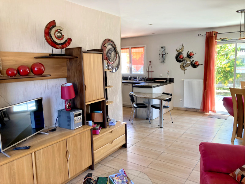 French property for sale in Castres, Tarn - €290,000 - photo 8