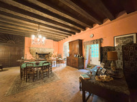 Chateau à vendre à Oroux, Deux-Sèvres - 371.000 € - photo 4