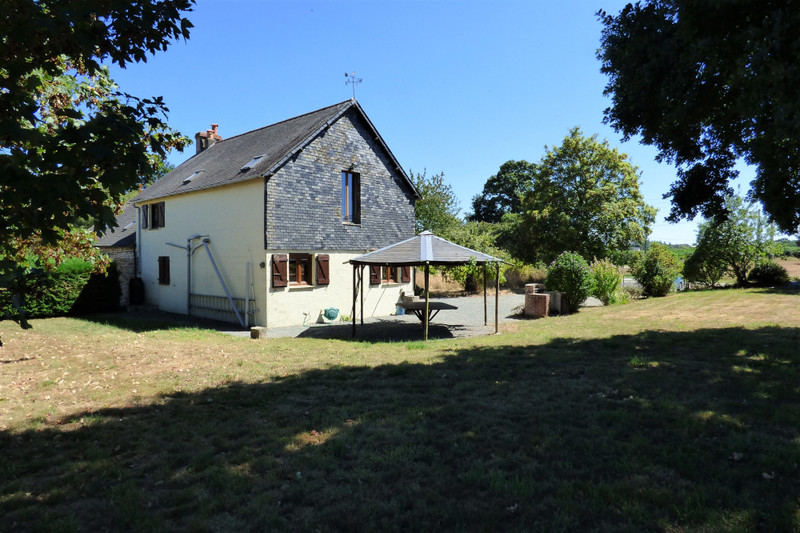 French property for sale in Chevaigné-du-Maine, Mayenne - &#8364;99,950 - photo 4