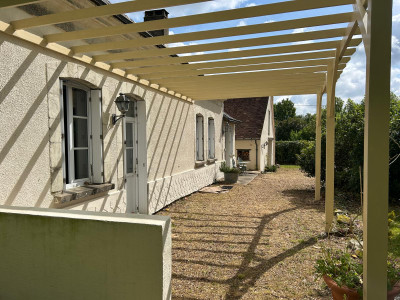French property for sale in Noyant-Villages, Maine-et-Loire - €267,500 - photo 3