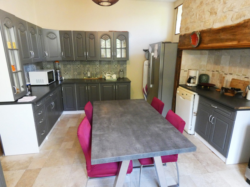French property for sale in Marcillac-la-Croisille, Corrèze - €267,500 - photo 3