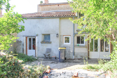 French property for sale in Assais-les-Jumeaux, Deux-Sèvres - €55,000 - photo 8