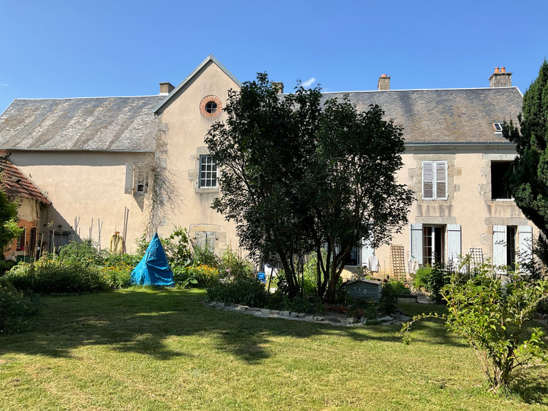 Maison à vendre à Chénérailles, Creuse - 178 200 € - photo 1