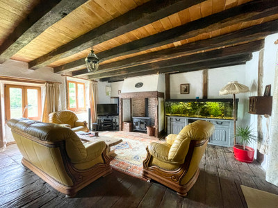 French property for sale in Asnières-sur-Blour, Vienne - €434,600 - photo 5