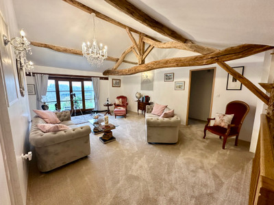 French property for sale in Coteaux-du-Blanzacais, Charente - €438,900 - photo 5