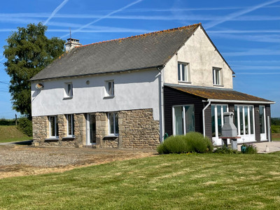 French property for sale in Saint-Vran, Côtes-d'Armor - €183,546 - photo 2