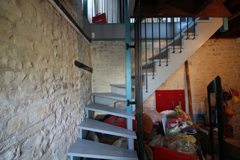 French property for sale in Villognon, Charente - &#8364;107,910 - photo 2
