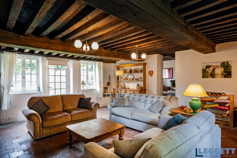 French property for sale in Glux-en-Glenne, Nièvre - €138,000 - photo 4
