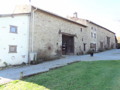 Maison à vendre à Bessines-sur-Gartempe, Haute-Vienne, Limousin, avec Leggett Immobilier