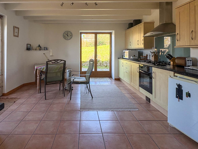 French property for sale in Londigny, Charente - €162,000 - photo 4