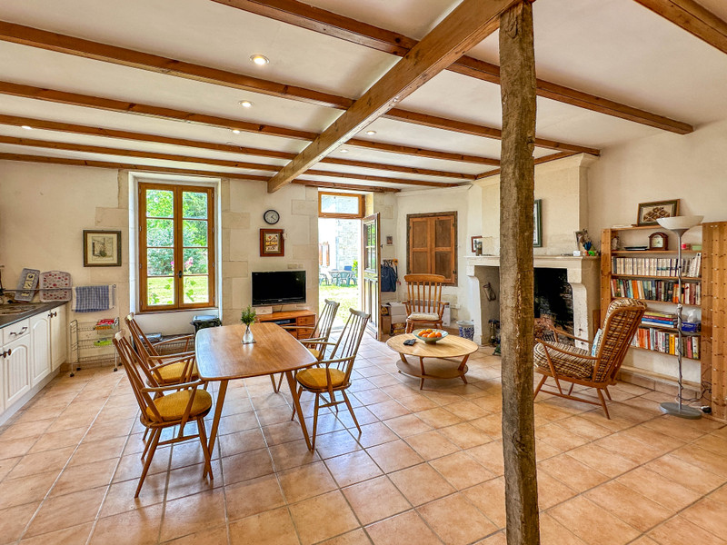 French property for sale in Ballans, Charente-Maritime - €224,950 - photo 11