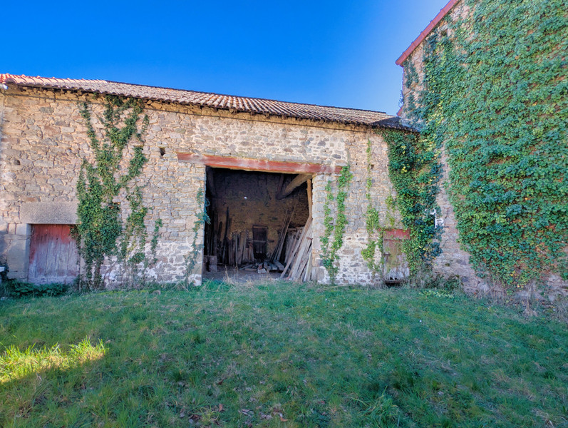 French property for sale in Saint-Amand-Magnazeix, Haute-Vienne - €60,000 - photo 9