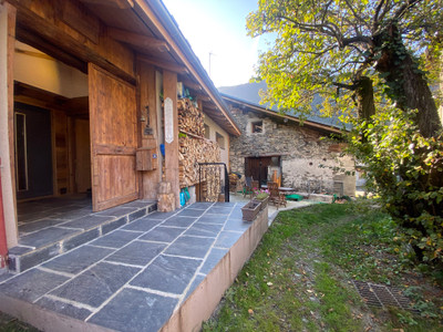 Ski property for sale in  - 750 000 €