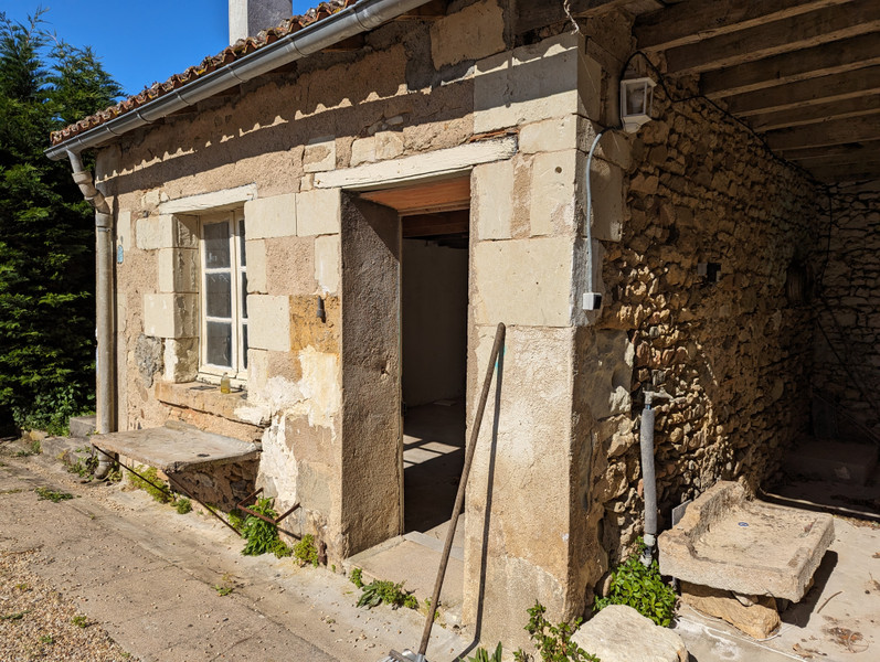 French property for sale in Loretz-d'Argenton, Deux-Sèvres - €99,750 - photo 12