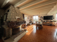 Maison à vendre à Torsac, Charente - 448.000 € - photo 5
