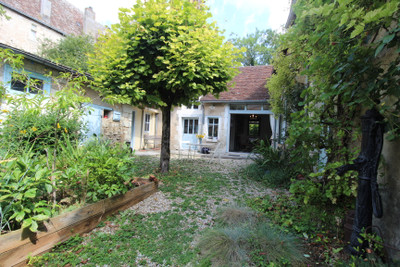 French property for sale in Preuilly-sur-Claise, Indre-et-Loire - €178,200 - photo 8