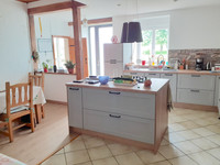 Maison à vendre à Saint-Hilaire-du-Harcouët, Manche - 199.500 € - photo 4