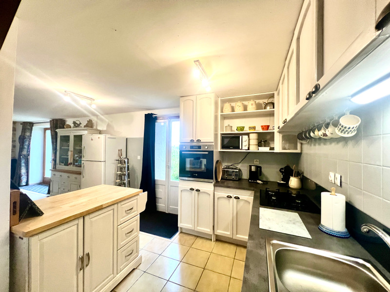 French property for sale in Saint-Priest-la-Feuille, Creuse - €119,900 - photo 3