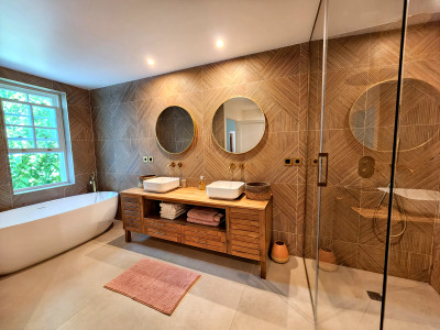French property for sale in Bordeaux, Gironde - €2,800,000 - photo 9