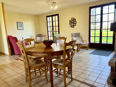 French property for sale in Tonnay-Boutonne, Charente-Maritime - €205,200 - photo 2