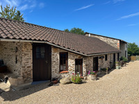 Maison à vendre à Chalais, Dordogne - 360 400 € - photo 2
